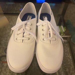 NWOB Keds sneakers